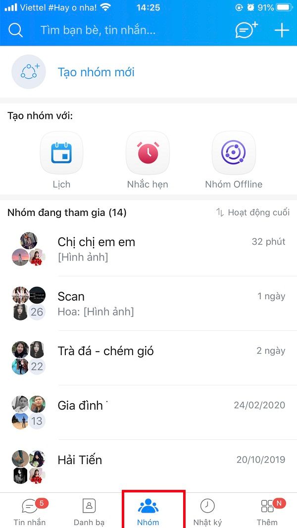 Mở tag danh bạ rồi vào chọn nhóm group chat Zalo