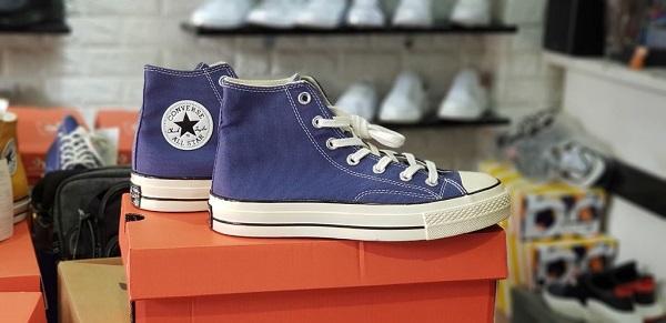 Giày Converse tại shop buonbangiaythethao.com