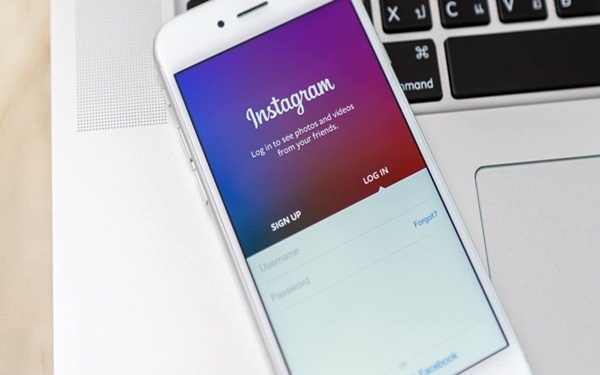 Hướng dẫn đăng video lên instagram bằng điện thoại và máy tính 