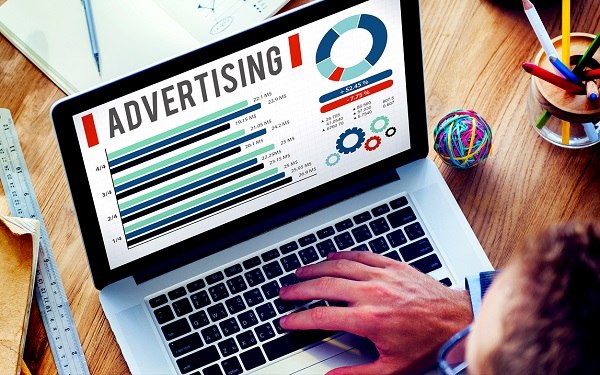 Chạy quảng cáo để giúp thương hiệu và sản phẩm tiếp cận khách hàng