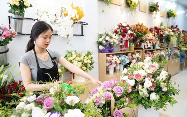 Mở cửa hàng bán hoa tươi