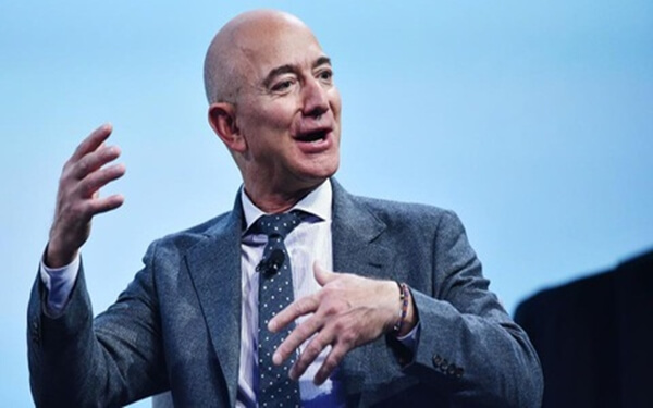 Jeff Bezosp- nhà quản trị thành công